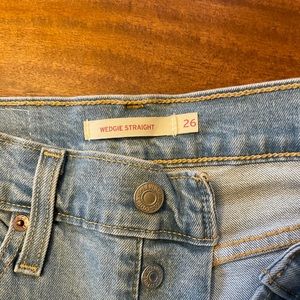 Levi jeans